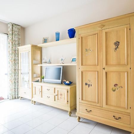 Gardappartamenti Giardino Pool Сирмионе Екстериор снимка